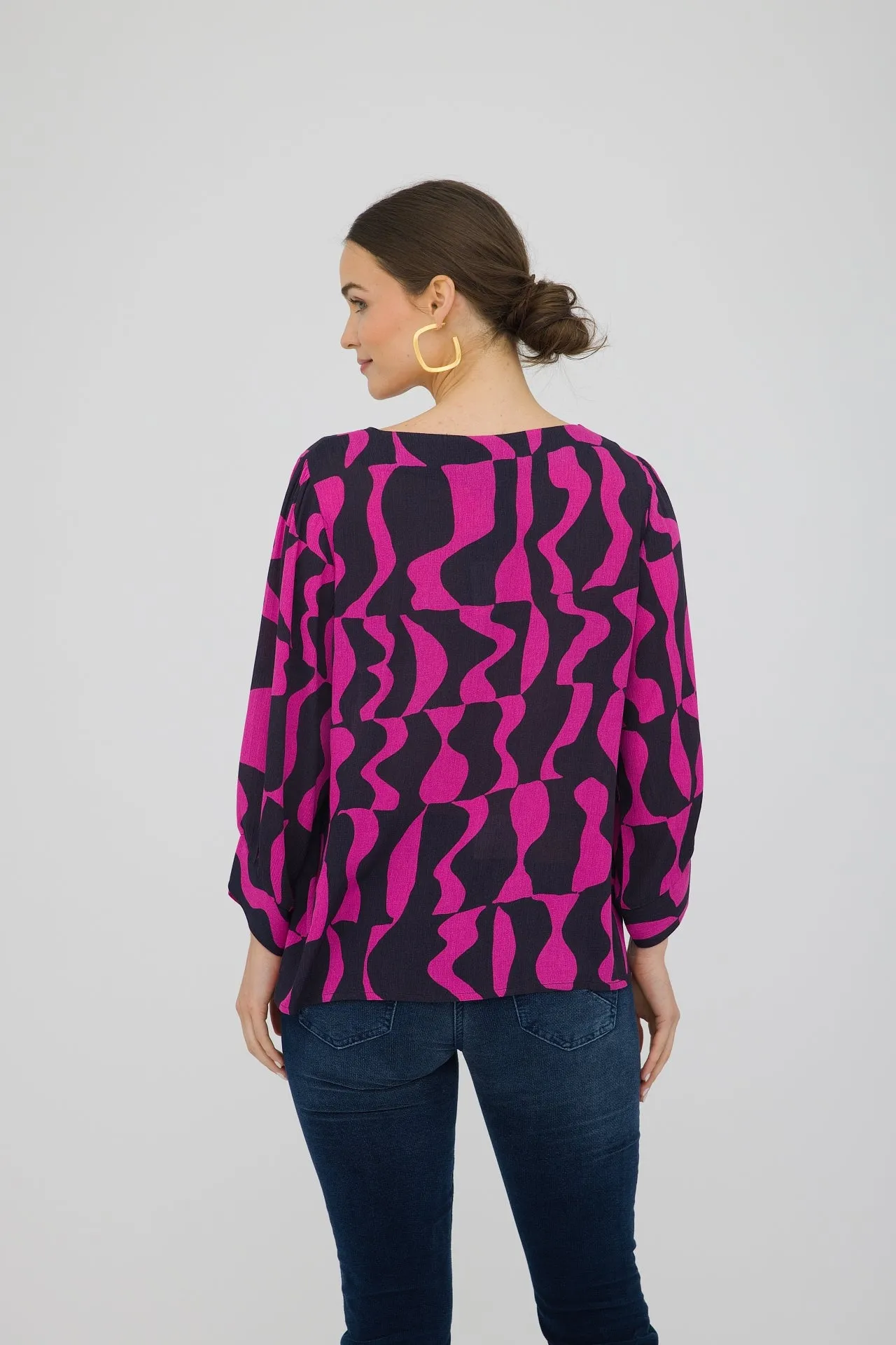 25" Printed Elbow Sleeve Top