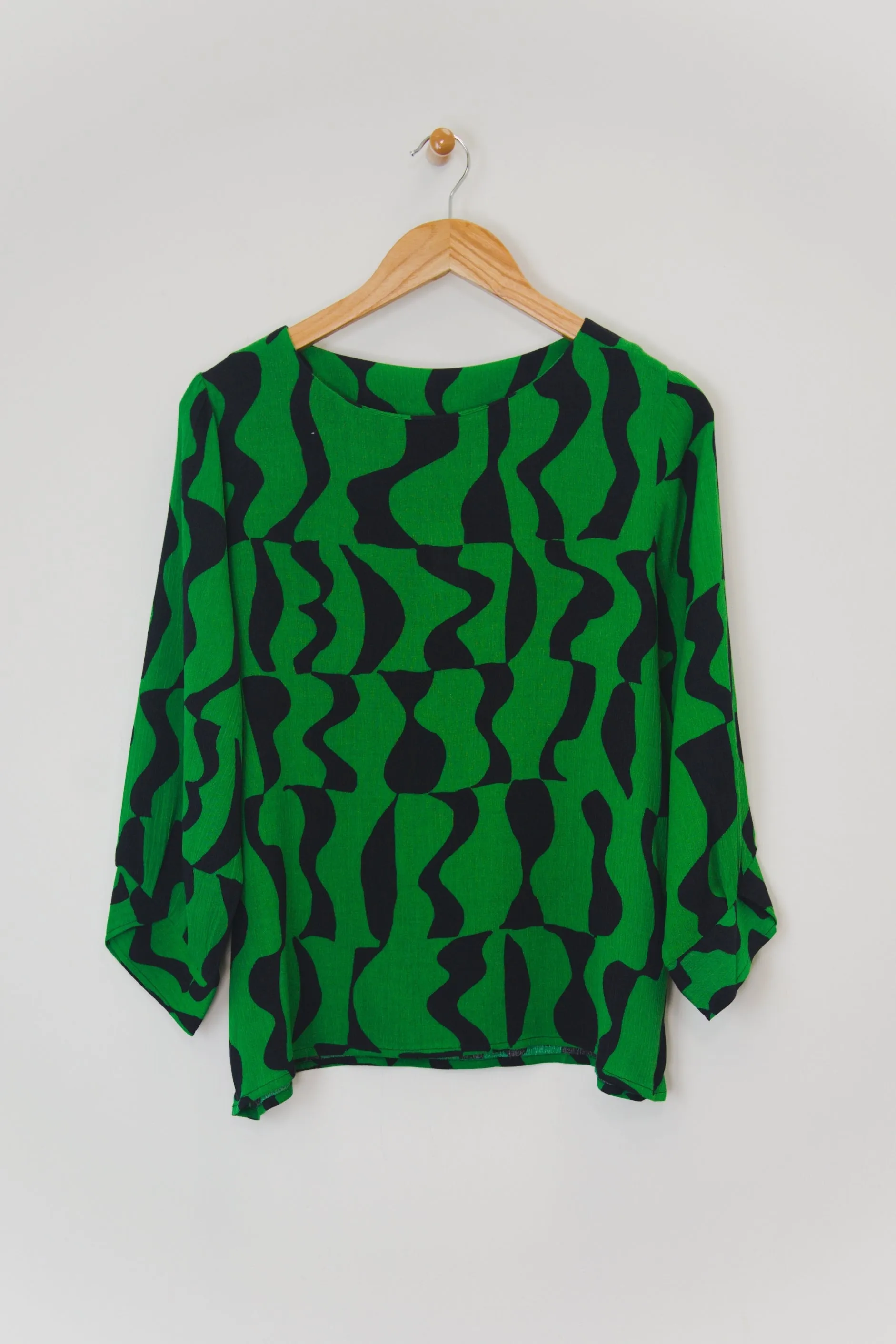 25" Printed Elbow Sleeve Top