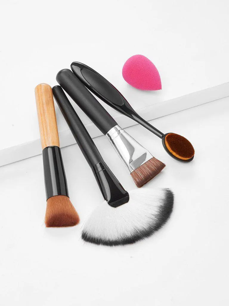 Makeup Brush Set With Puff