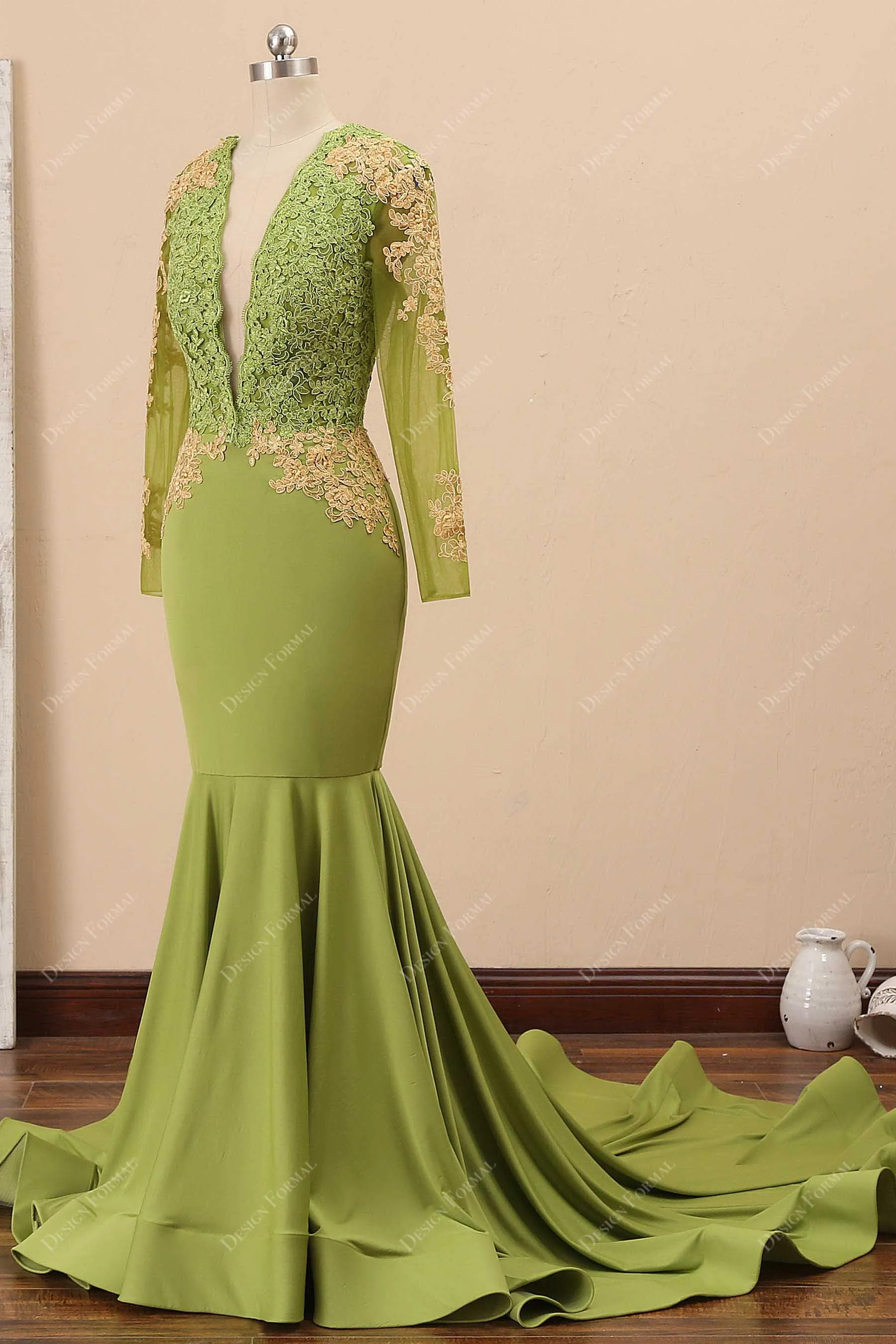 Moss Lace Plunging Neck Jersey Mermaid Dramatic Ruffled Dress