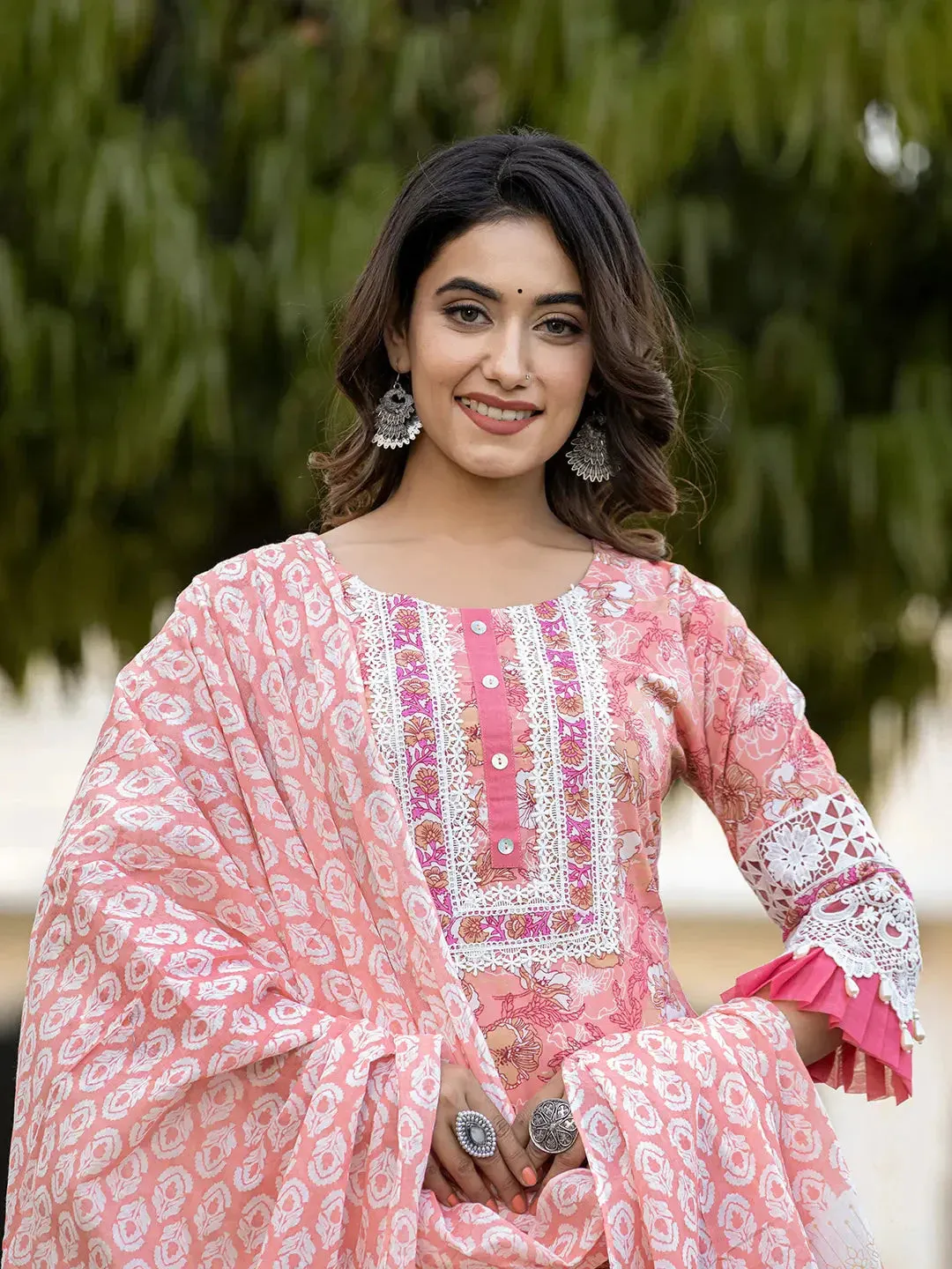 Peach Floral Print Straight Pakistani Style Kurta Trouser And Dupatta Set